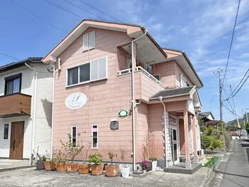 鹿児島県霧島市の美容サロン『studio JuJu』の外観